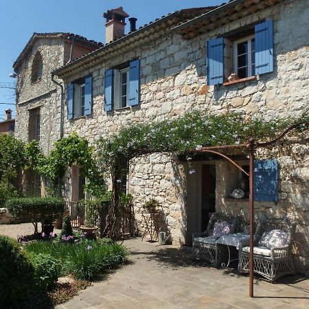 Le Mas Saint Pierre Roquefort-les-Pins Extérieur photo