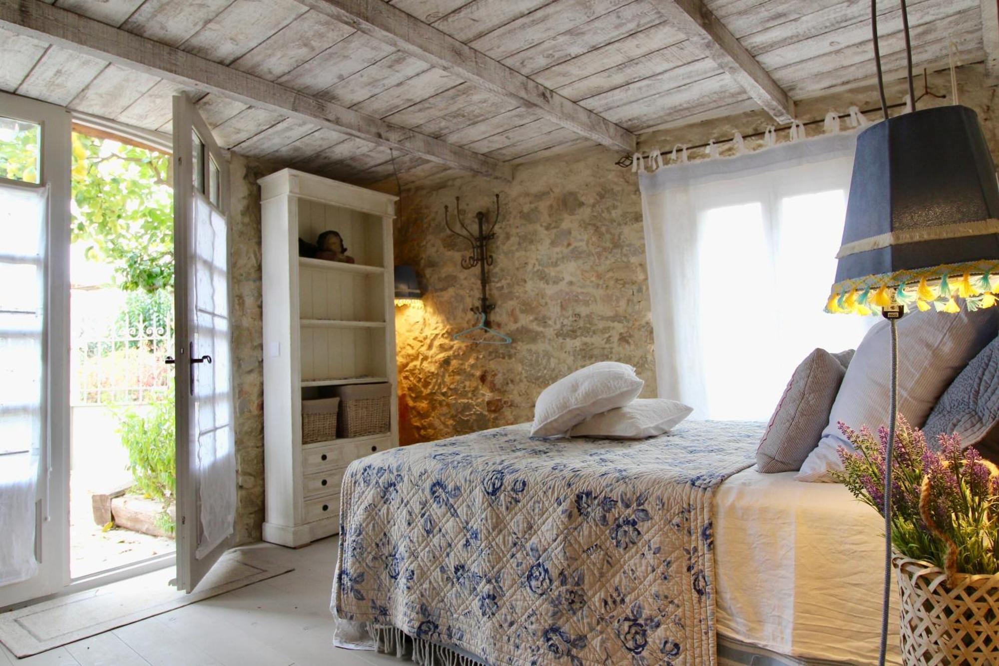 Le Mas Saint Pierre Roquefort-les-Pins Extérieur photo